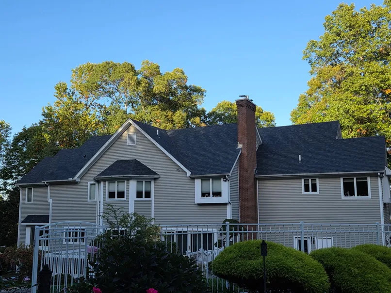 RESIDENTIAL RE-ROOF