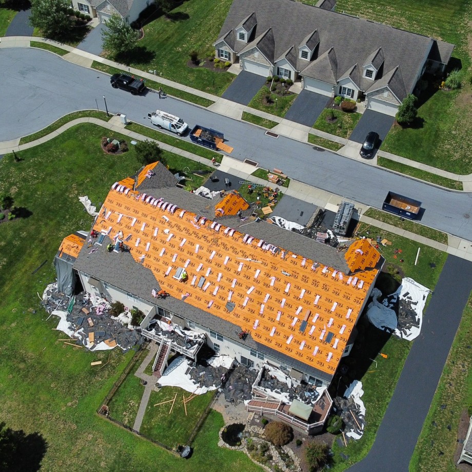 Choosing the Right Roofing Material